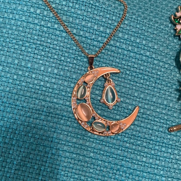 Necklace and Bracelet Set Moon and Stars, Beautiful Stones - Picture 2 of 6